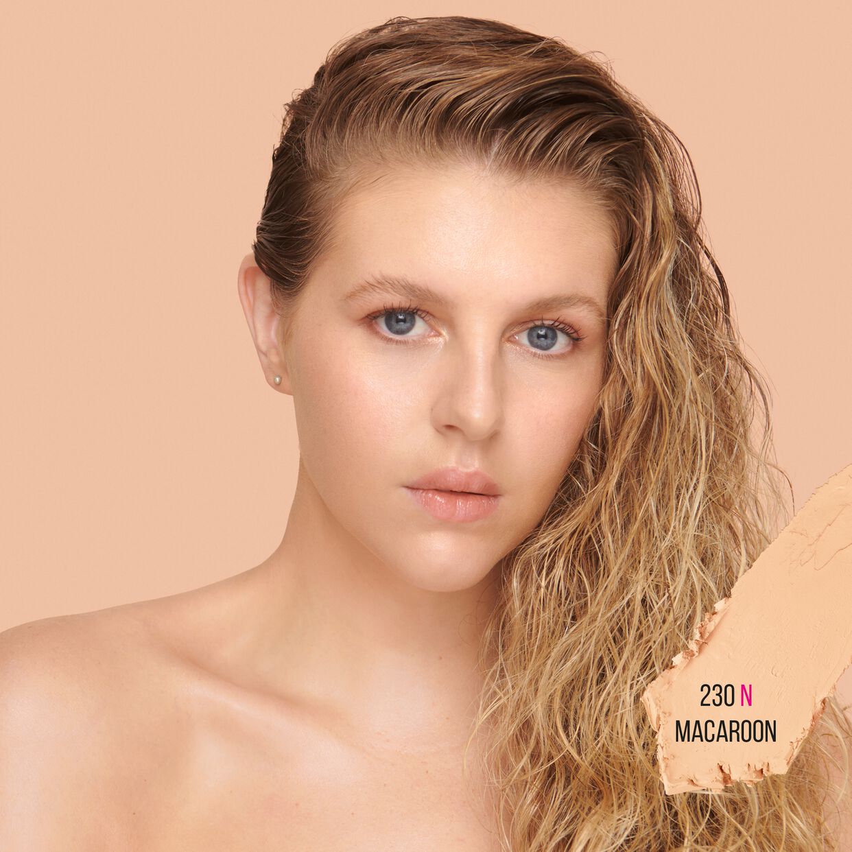 Huda Beauty FauxFilter Foundation Stick Macaroon 230N