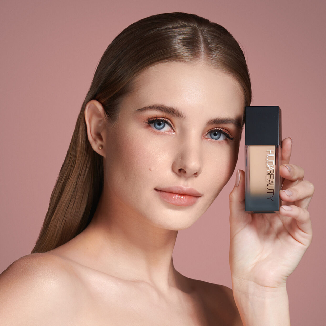 Huda Beauty FauxFilter Luminous Matte Foundation  Cashew 140G 35ML