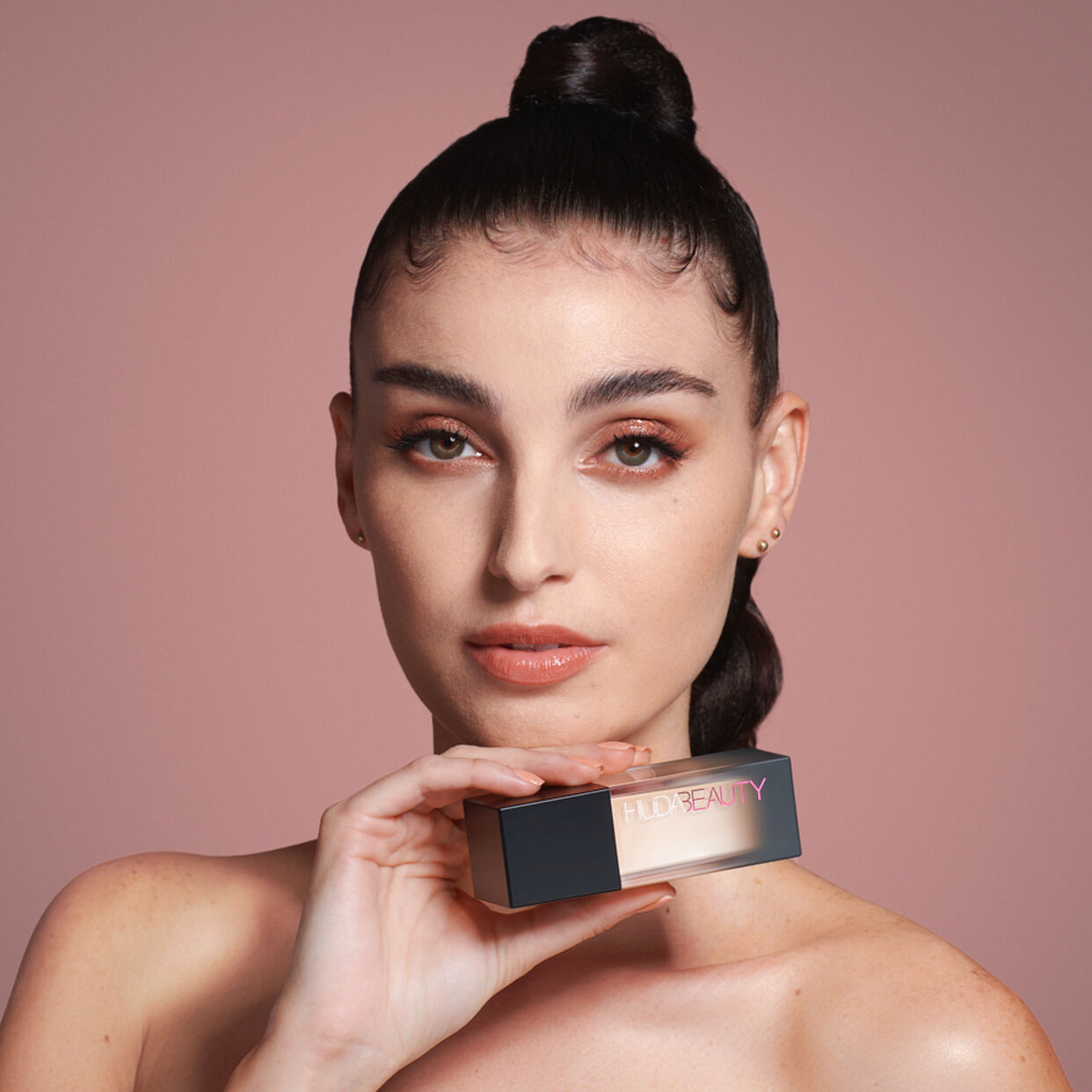 Huda Beauty FauxFilter Luminous Matte Foundation Shortbread 200B 35ML
