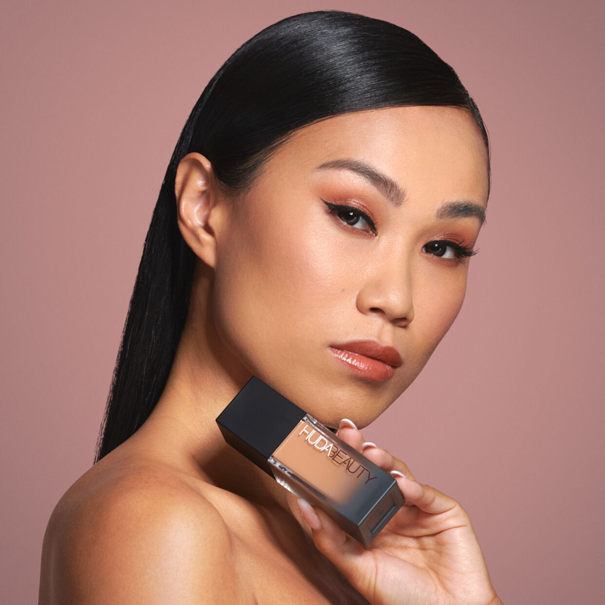 Huda Beauty FauxFilter Luminous Matte Foundation Tres Leches 320G 35ML