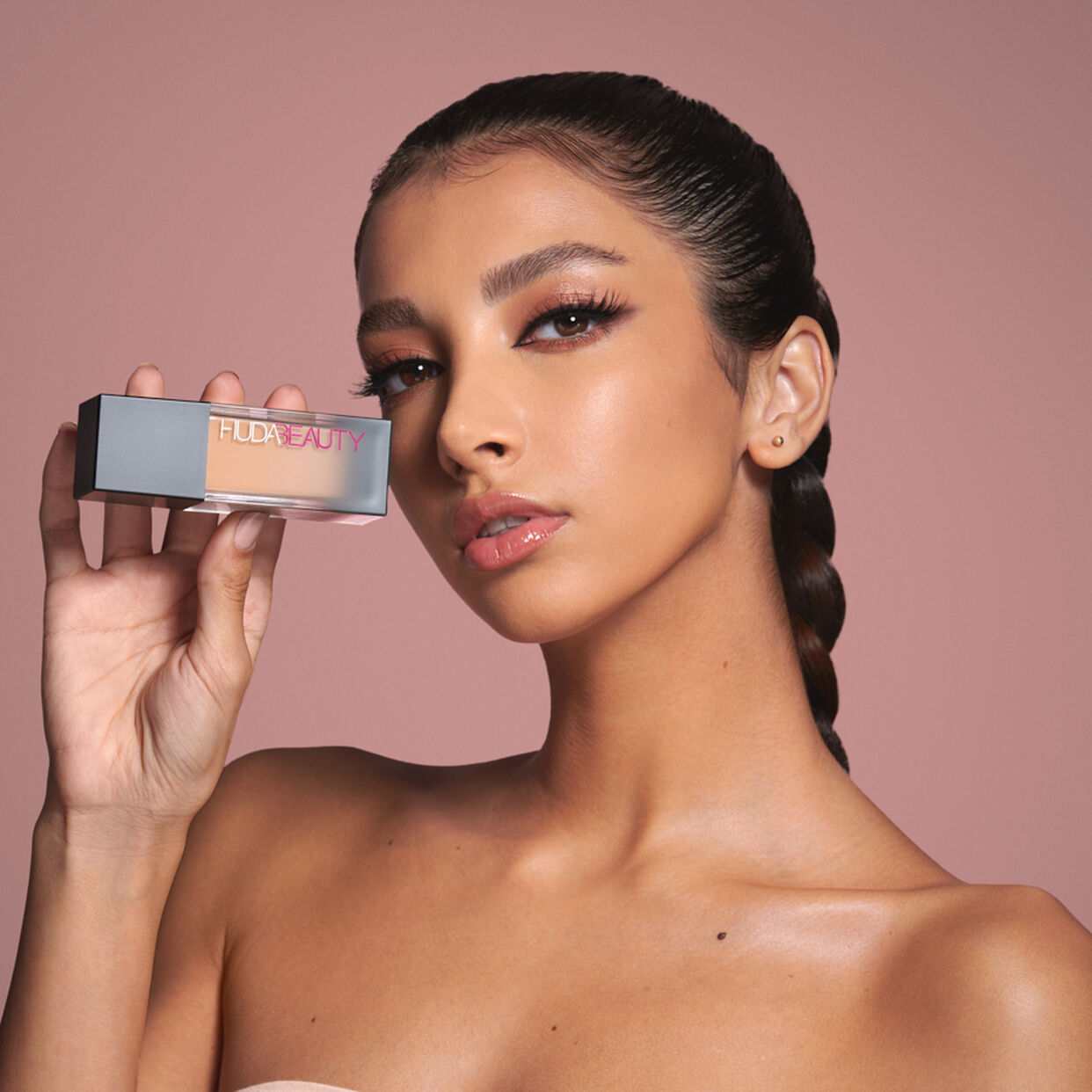 Huda Beauty FauxFilter Luminous Matte Foundation Butter Pecan 330N 35ML
