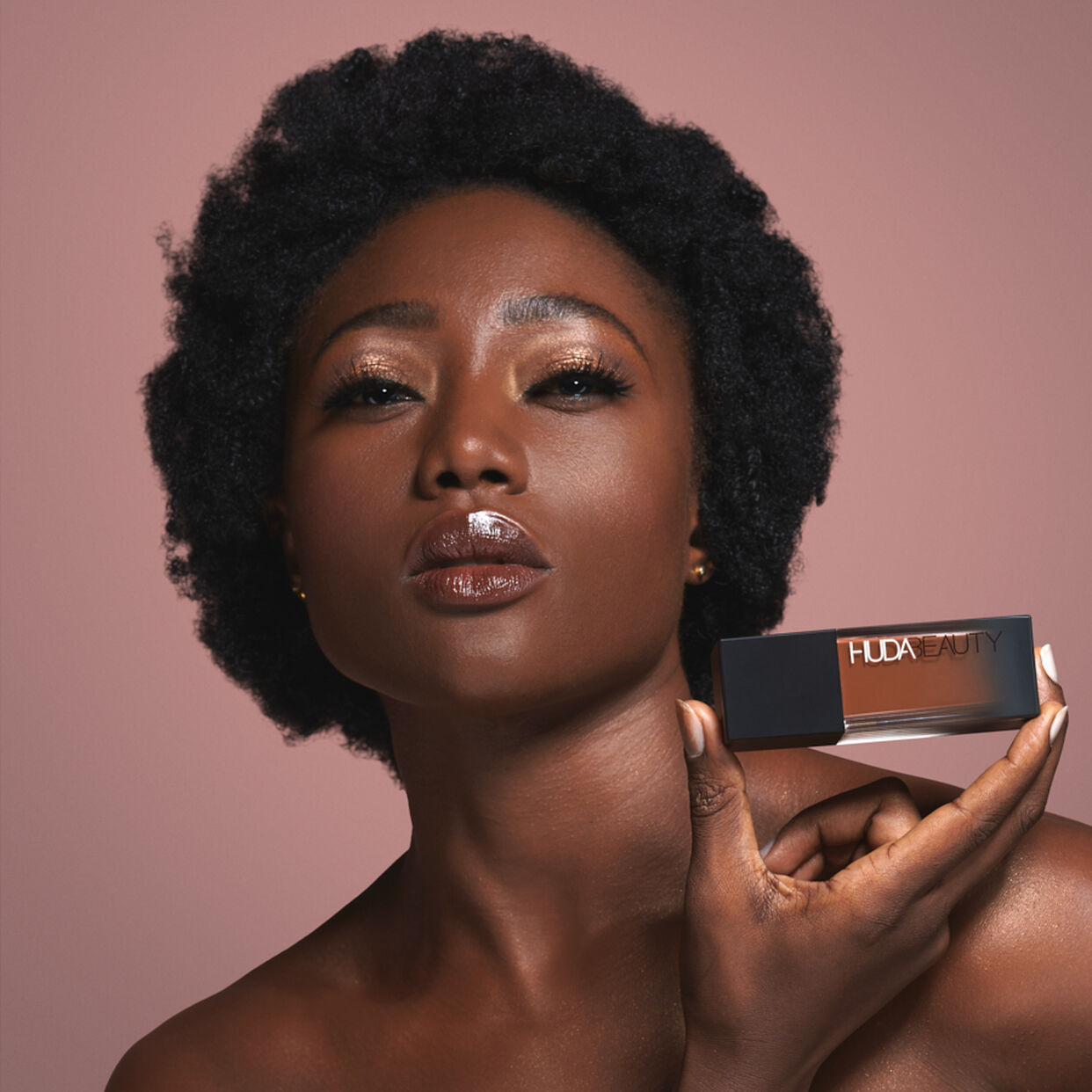 Huda Beauty FauxFilter Luminous Matte Foundation Hot Fudge 550R 35ML