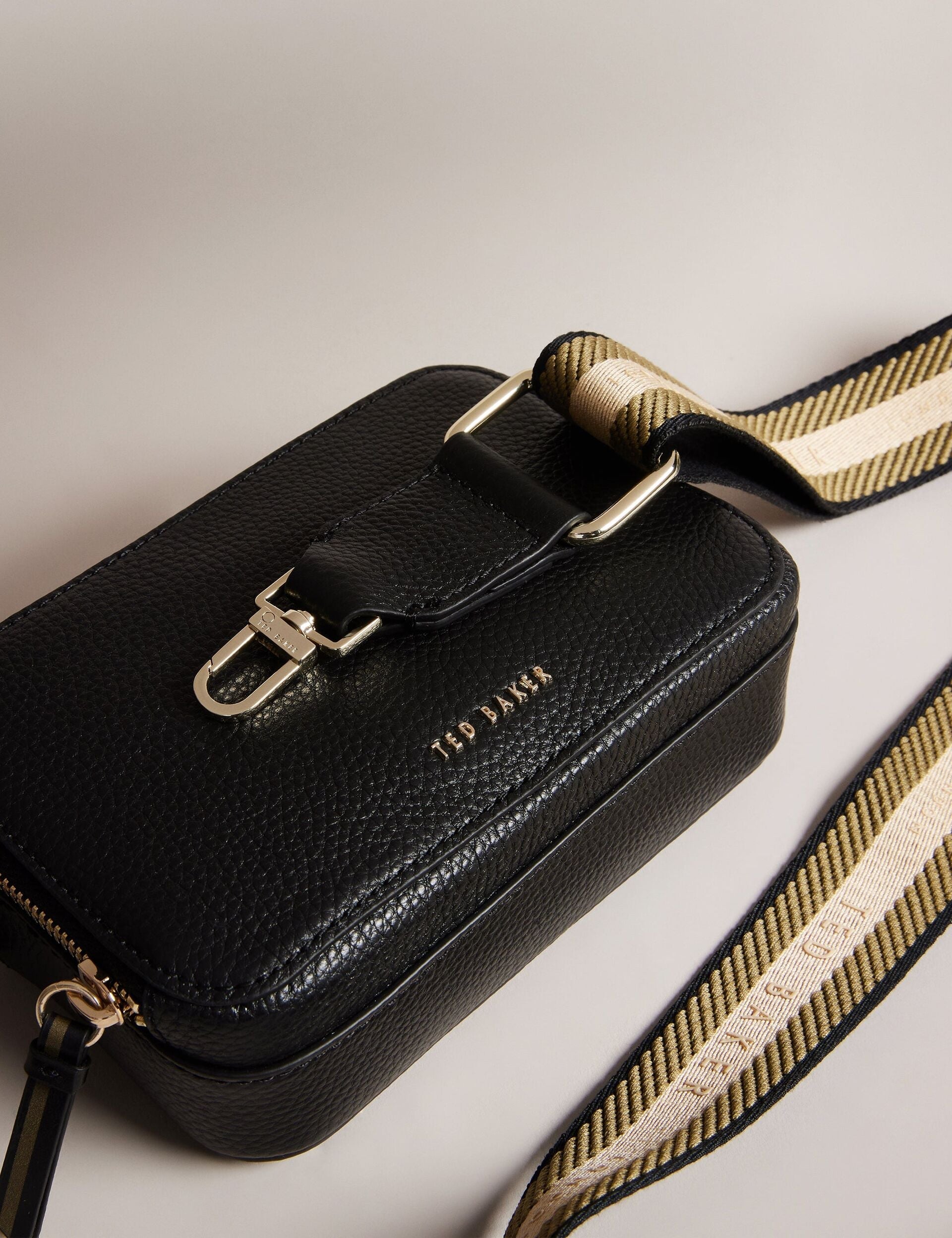 STUNNA Mini Leather Crossbody Black Camera Bag
