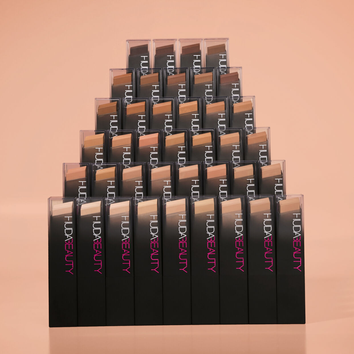 Huda Beauty FauxFilter Foundation Stick Beignet 335B